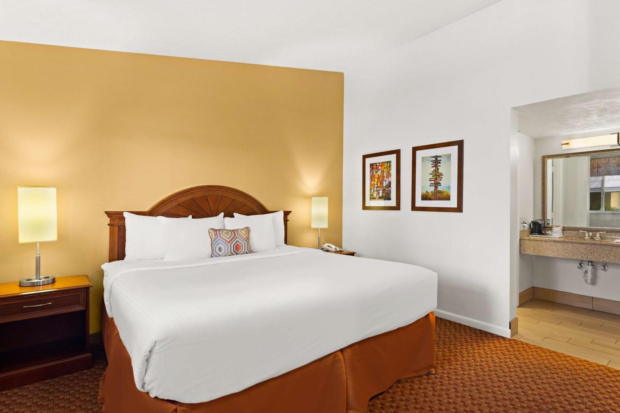 Best Western Port St. Lucie Екстериор снимка