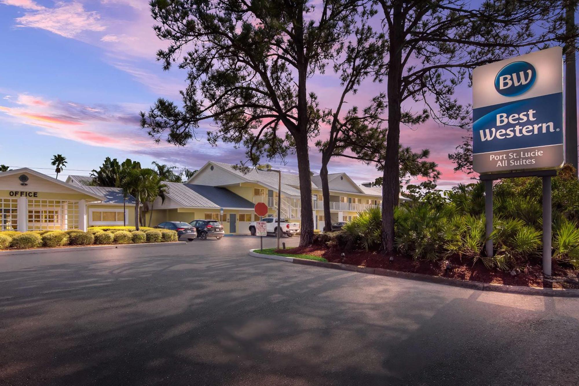 Best Western Port St. Lucie Екстериор снимка