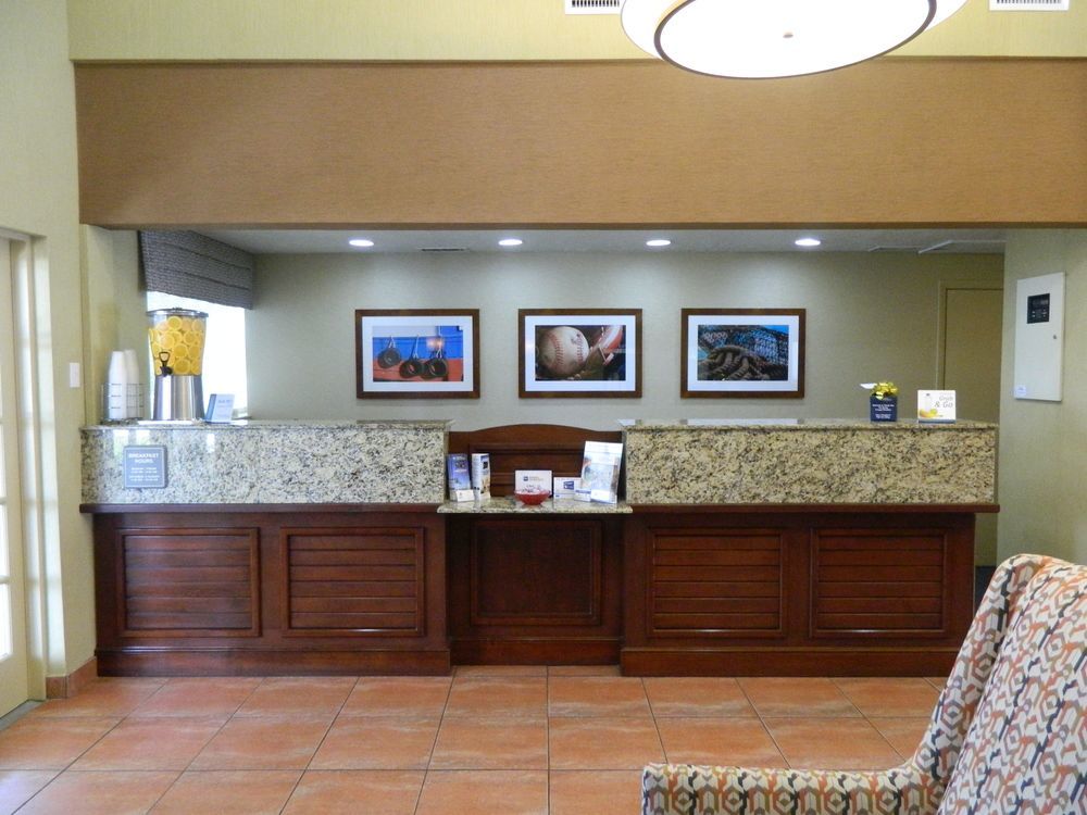 Best Western Port St. Lucie Екстериор снимка