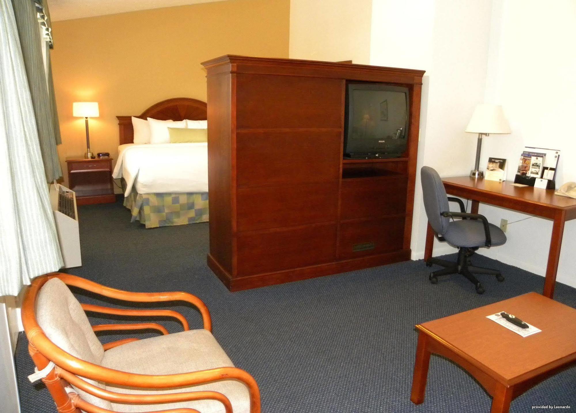Best Western Port St. Lucie Стая снимка